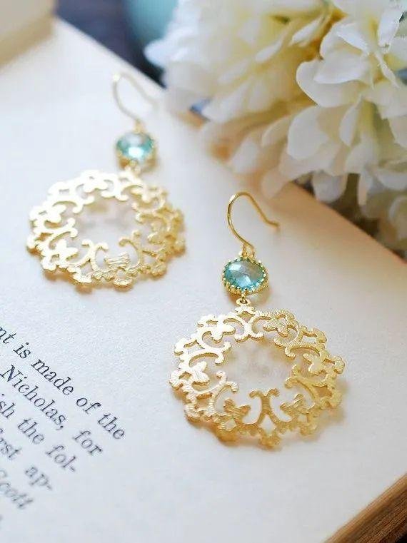 不同材质饰品的保养方法与技巧