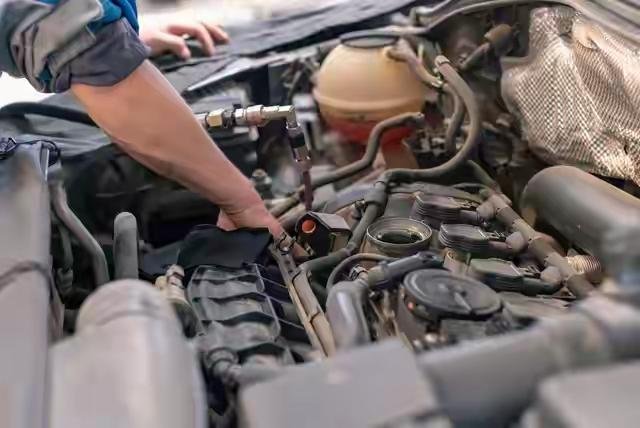 4S店不透露的汽车保养秘诀：正确养护省下上万开支！